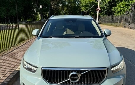 Volvo XC40 I, 2018 год, 2 950 000 рублей, 2 фотография