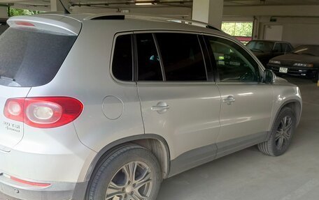 Volkswagen Tiguan I, 2011 год, 1 050 000 рублей, 4 фотография