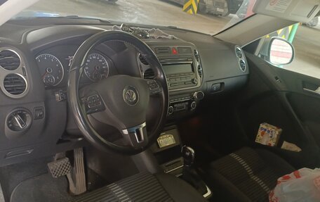 Volkswagen Tiguan I, 2011 год, 1 050 000 рублей, 6 фотография