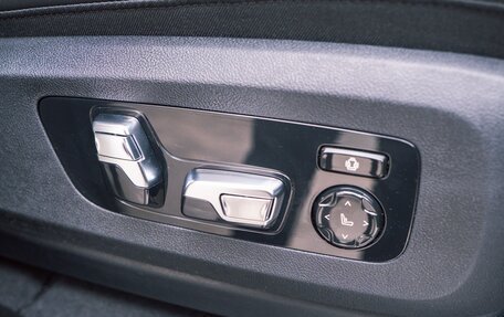 BMW X7, 2025 год, 14 300 000 рублей, 28 фотография