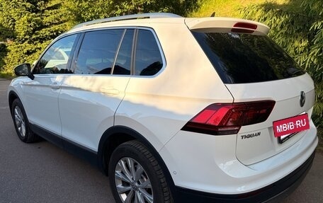 Volkswagen Tiguan I, 2016 год, 2 300 000 рублей, 4 фотография