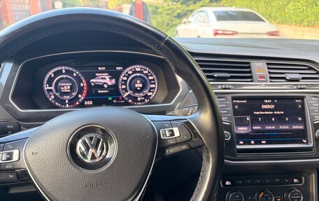 Volkswagen Tiguan I, 2016 год, 2 300 000 рублей, 10 фотография