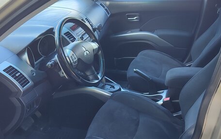 Mitsubishi Outlander III рестайлинг 3, 2008 год, 1 380 000 рублей, 9 фотография