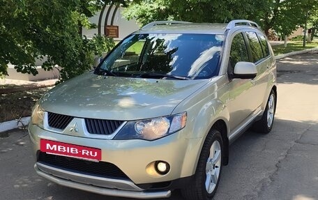 Mitsubishi Outlander III рестайлинг 3, 2008 год, 1 380 000 рублей, 30 фотография