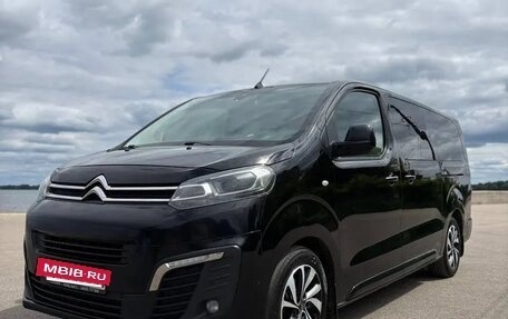 Citroen SpaceTourer I, 2018 год, 2 500 000 рублей, 3 фотография