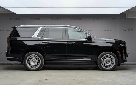 Cadillac Escalade V, 2022 год, 9 997 000 рублей, 4 фотография