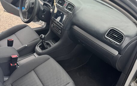 Volkswagen Golf VI, 2012 год, 650 000 рублей, 10 фотография