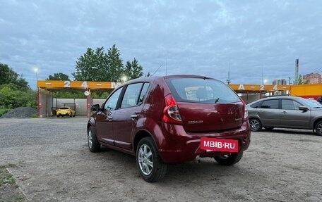 Renault Sandero I, 2011 год, 410 000 рублей, 3 фотография