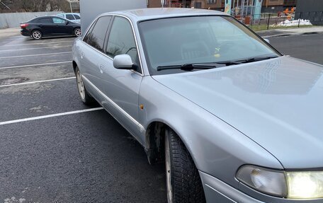 Audi A8, 1998 год, 670 000 рублей, 3 фотография