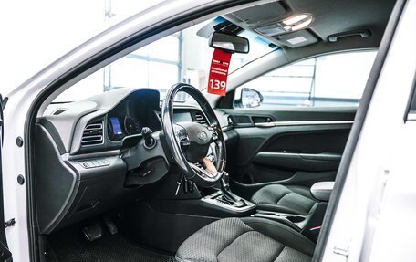 Hyundai Elantra VI рестайлинг, 2019 год, 1 549 000 рублей, 16 фотография