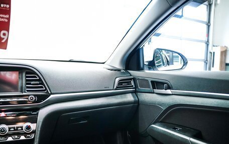 Hyundai Elantra VI рестайлинг, 2019 год, 1 549 000 рублей, 15 фотография