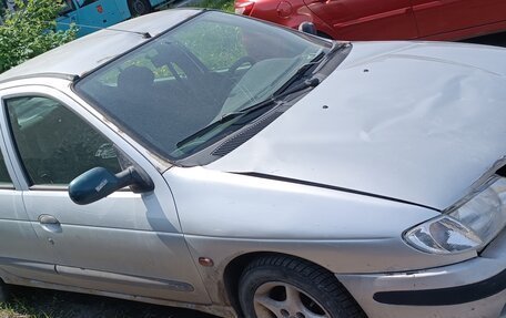 Renault Megane II, 1997 год, 50 000 рублей, 2 фотография