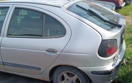 Renault Megane II, 1997 год, 50 000 рублей, 6 фотография