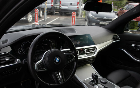 BMW 3 серия, 2021 год, 2 898 000 рублей, 11 фотография