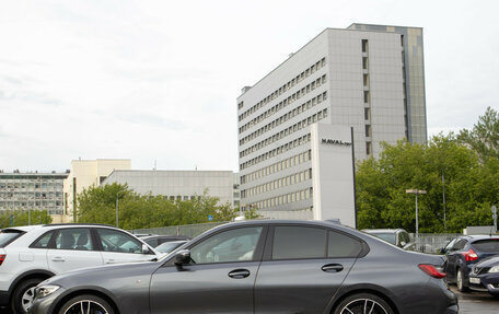 BMW 3 серия, 2021 год, 2 898 000 рублей, 7 фотография