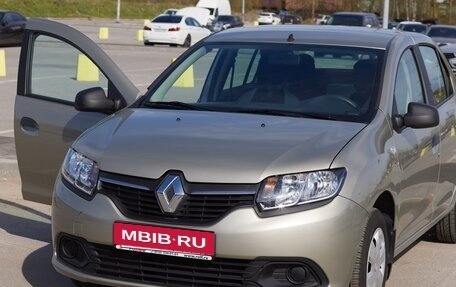 Renault Logan II, 2014 год, 850 000 рублей, 1 фотография