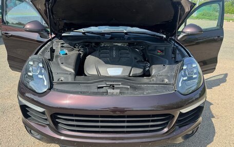 Porsche Cayenne III, 2016 год, 3 150 000 рублей, 23 фотография