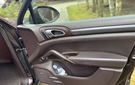Porsche Cayenne III, 2016 год, 3 150 000 рублей, 29 фотография