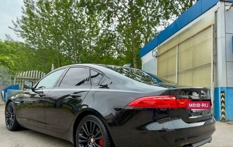 Jaguar XF II, 2016 год, 1 970 000 рублей, 3 фотография