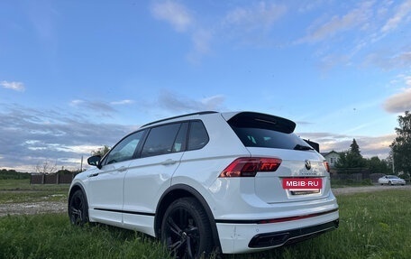 Volkswagen Tiguan II, 2021 год, 3 550 000 рублей, 6 фотография