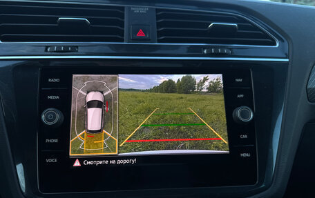 Volkswagen Tiguan II, 2021 год, 3 550 000 рублей, 14 фотография