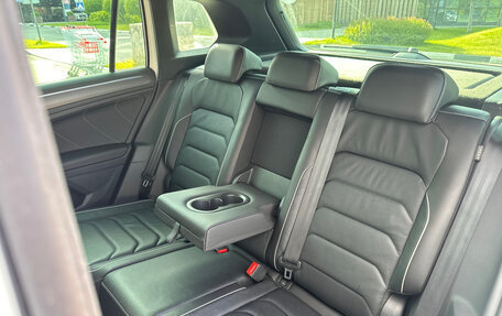 Volkswagen Tiguan II, 2021 год, 3 550 000 рублей, 26 фотография