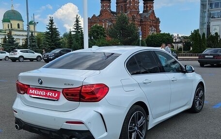 BMW 1 серия, 2021 год, 2 500 000 рублей, 4 фотография
