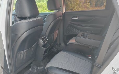 Hyundai Santa Fe IV, 2018 год, 2 790 000 рублей, 10 фотография