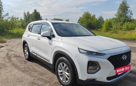 Hyundai Santa Fe IV, 2018 год, 2 790 000 рублей, 4 фотография