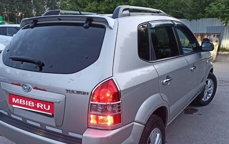 Hyundai Tucson III, 2008 год, 780 000 рублей, 4 фотография