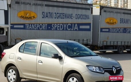Renault Logan II, 2014 год, 850 000 рублей, 2 фотография