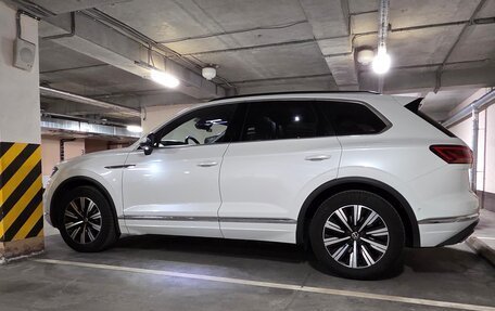 Volkswagen Touareg III, 2021 год, 6 900 000 рублей, 5 фотография