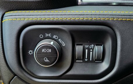 Rambler 1500, 2023 год, 15 250 000 рублей, 33 фотография