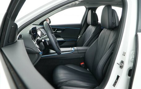Mercedes-Benz E-Класс, 2024 год, 6 615 000 рублей, 13 фотография