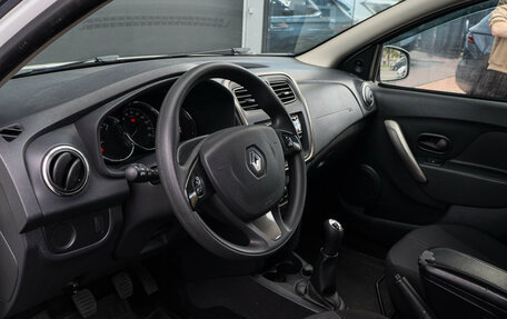 Renault Sandero II рестайлинг, 2015 год, 960 000 рублей, 13 фотография