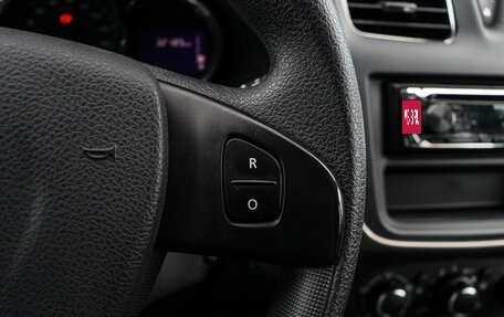 Renault Sandero II рестайлинг, 2015 год, 960 000 рублей, 17 фотография
