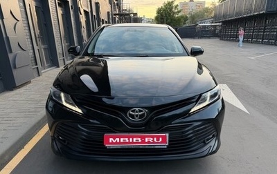 Toyota Camry, 2020 год, 2 450 000 рублей, 1 фотография