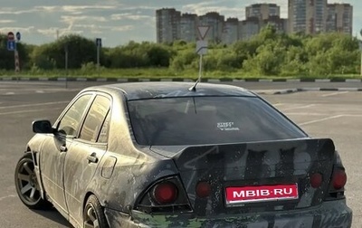 Lexus IS II рестайлинг 2, 1999 год, 920 000 рублей, 1 фотография