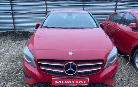 Mercedes-Benz A-Класс, 2013 год, 1 250 000 рублей, 1 фотография