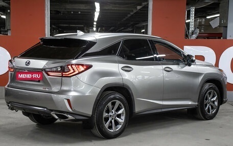 Lexus RX IV рестайлинг, 2019 год, 4 327 000 рублей, 6 фотография