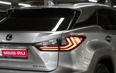 Lexus RX IV рестайлинг, 2019 год, 4 327 000 рублей, 24 фотография