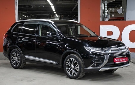 Mitsubishi Outlander III рестайлинг 3, 2017 год, 1 497 000 рублей, 4 фотография
