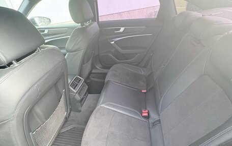 Audi A6, 2019 год, 2 950 000 рублей, 12 фотография