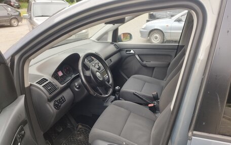 Volkswagen Touran III, 2006 год, 480 000 рублей, 5 фотография