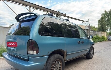 Plymouth Voyager III, 1999 год, 120 000 рублей, 5 фотография