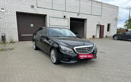 Mercedes-Benz E-Класс, 2014 год, 1 850 000 рублей, 3 фотография