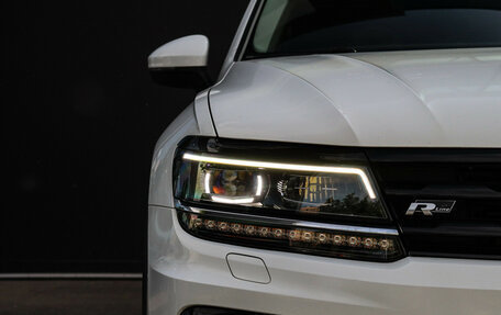 Volkswagen Tiguan II, 2018 год, 2 790 000 рублей, 25 фотография