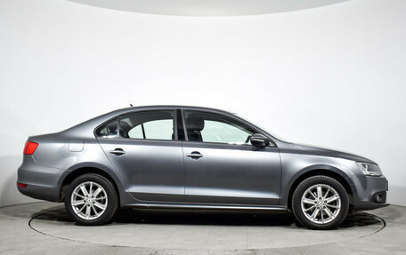 Volkswagen Jetta VI, 2014 год, 999 000 рублей, 5 фотография