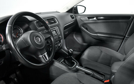 Volkswagen Jetta VI, 2014 год, 999 000 рублей, 10 фотография