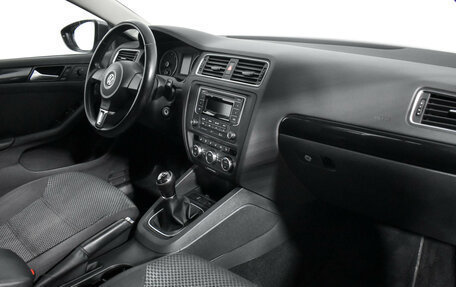 Volkswagen Jetta VI, 2014 год, 999 000 рублей, 14 фотография